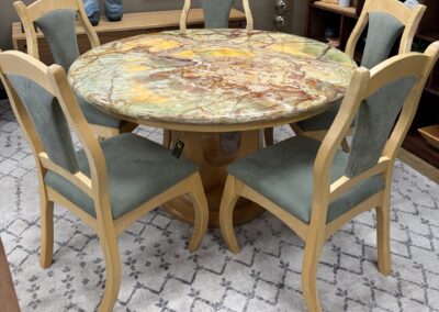 Round Onyx Table with six chairs image